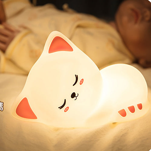 CUTE & CUDDLY SILICONE CAT LED NIGHT LIGHT