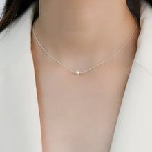 THE ELLA SINGLE PEARL NECKLACE