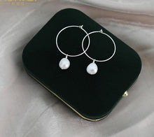 THE VENUS PEARL HOOP EARRINGS